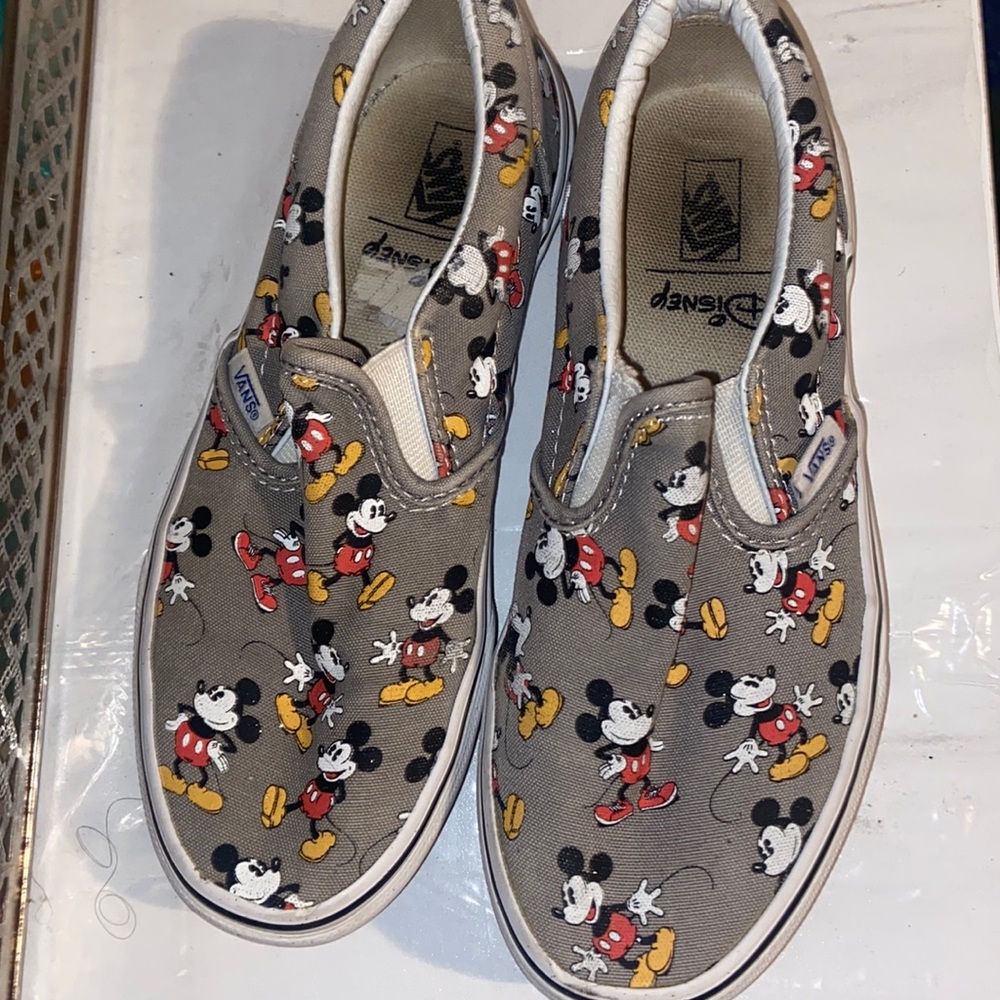 Mickey Mouse Vans